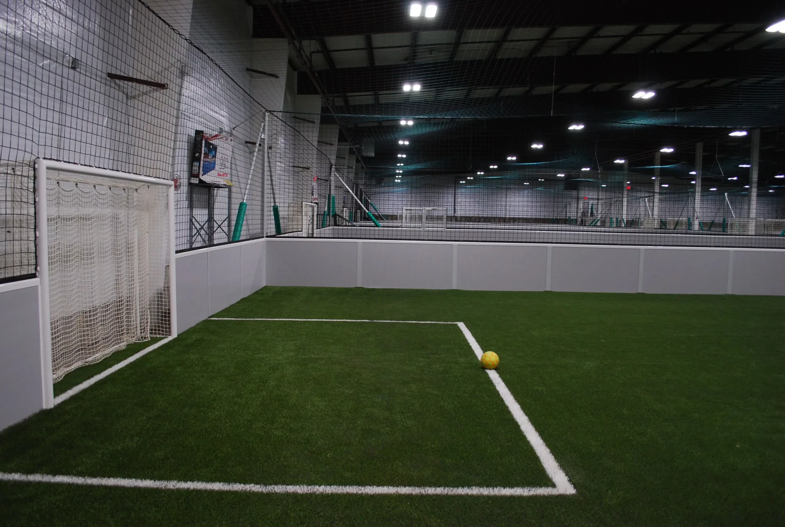 florida-sand-volleyball-court-construction